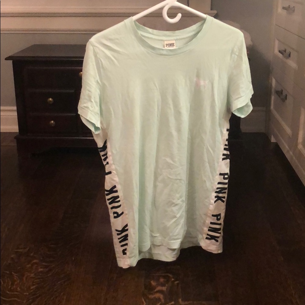 Pink t-shirt